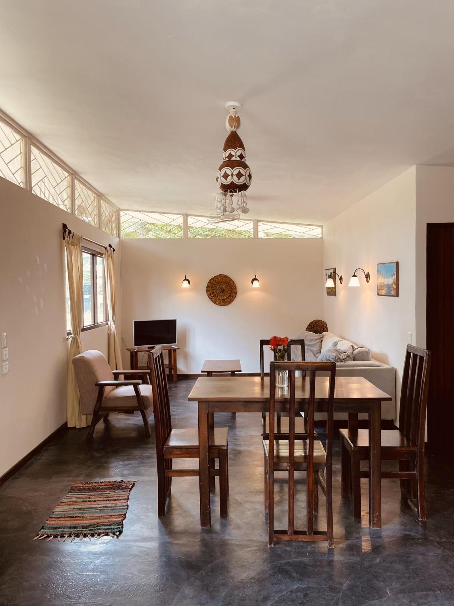 El Clan Hostel Puerto Viejo de Talamanca Dış mekan fotoğraf