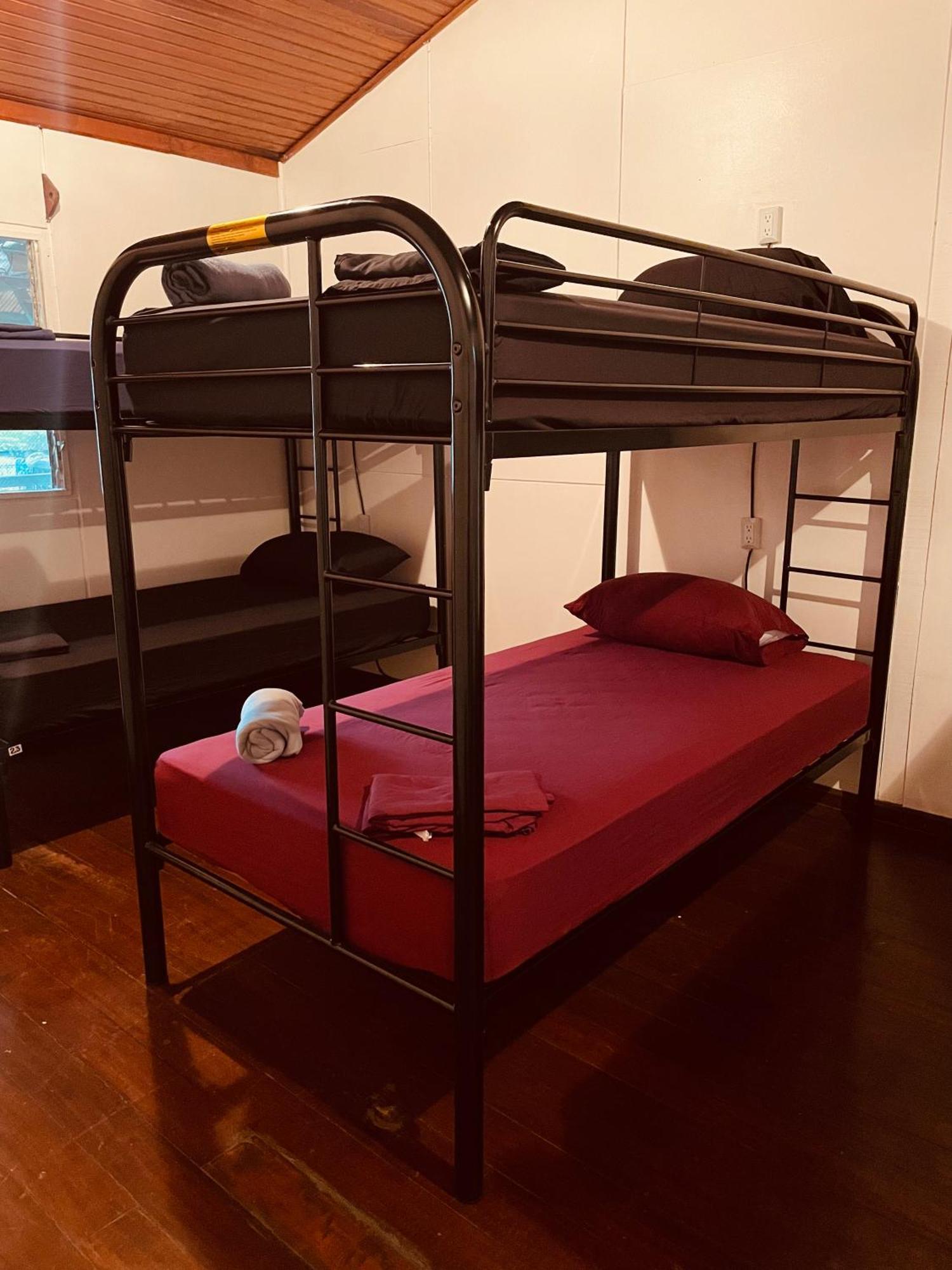 El Clan Hostel Puerto Viejo de Talamanca Dış mekan fotoğraf