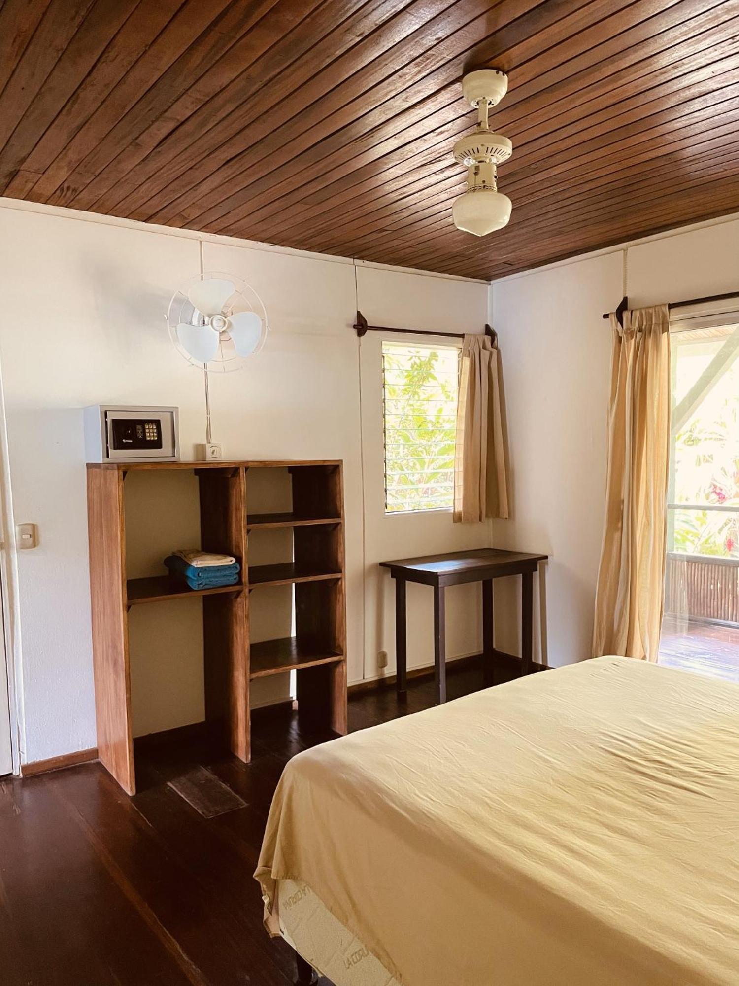 El Clan Hostel Puerto Viejo de Talamanca Dış mekan fotoğraf